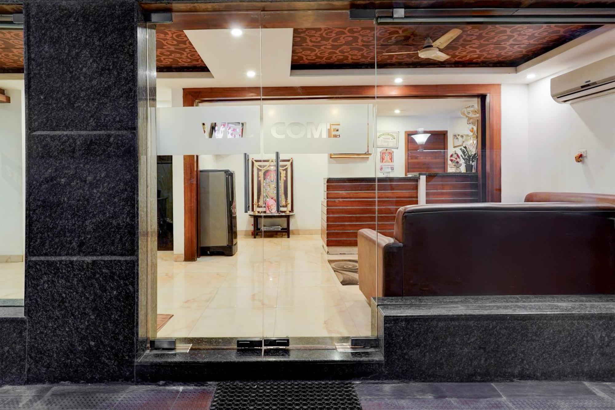 Super Townhouse Arcot Road Near Kauvery Hospital Chennai Exterior photo